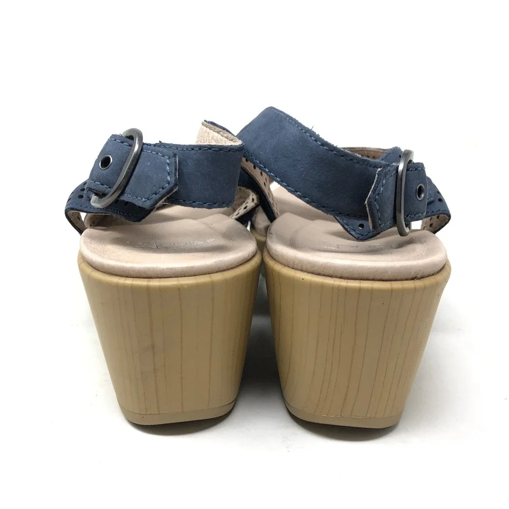 Dansko Womens 40 Jacinda Sandals Blue Perforated Leather Wedge Slingback